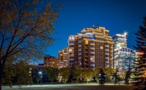 Photo large building at night by Calgary photography company Calgary Photos