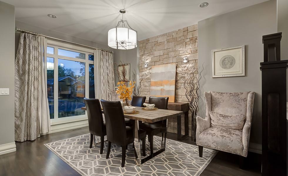 Professional photo of dining room by Real Estate Photographer Calgary Photos